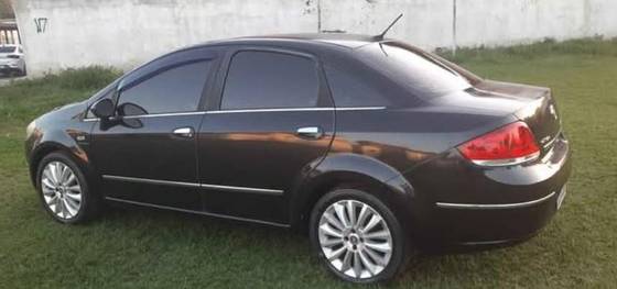 FIAT LINEA 1.9 MPI ABSOLUTE 16V FLEX 4P AUTOMATIZADO